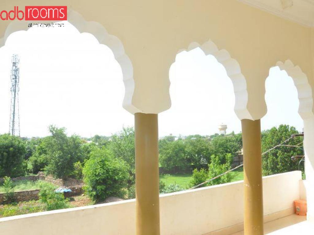 Adb Rooms Amer Resort Ranthambore Exterior foto