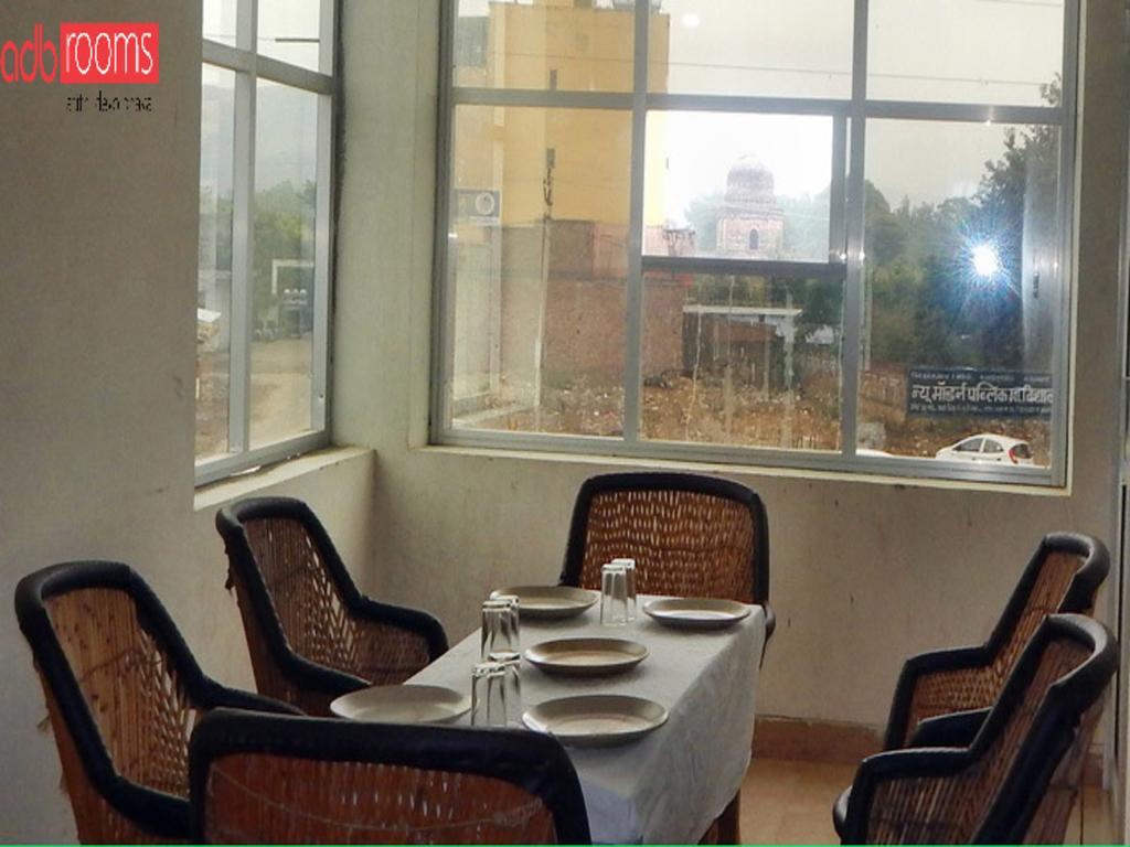 Adb Rooms Amer Resort Ranthambore Exterior foto