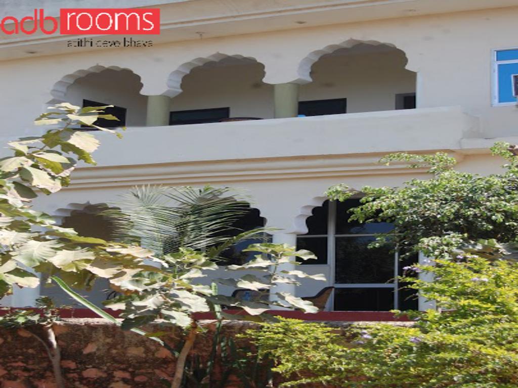 Adb Rooms Amer Resort Ranthambore Exterior foto