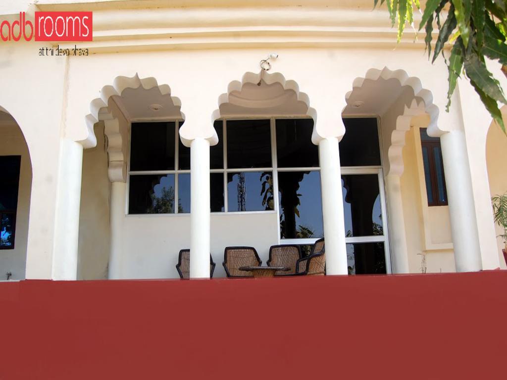 Adb Rooms Amer Resort Ranthambore Exterior foto