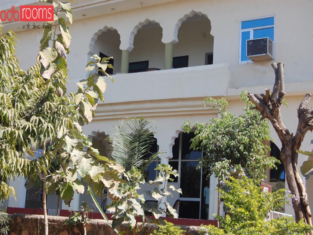 Adb Rooms Amer Resort Ranthambore Exterior foto